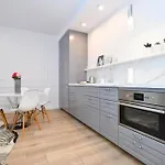 Elegant Apartment In The Perfect Location