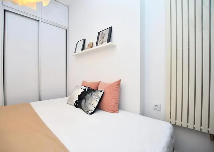 Elegant Apartment In The Perfect Location